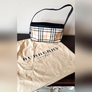 Burberry vintage purse